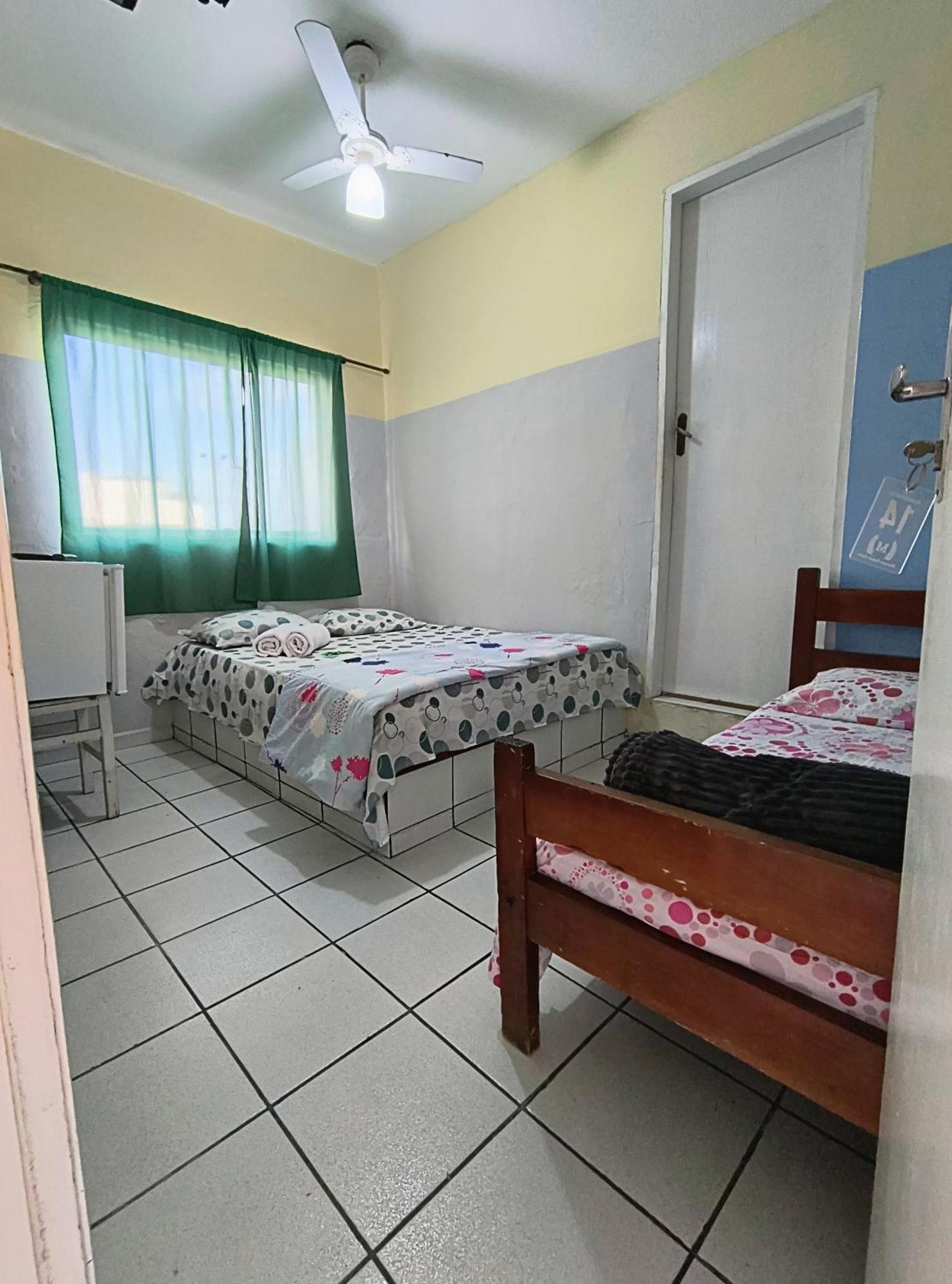 Hotel Santa Luz Aparecida  Rum bild
