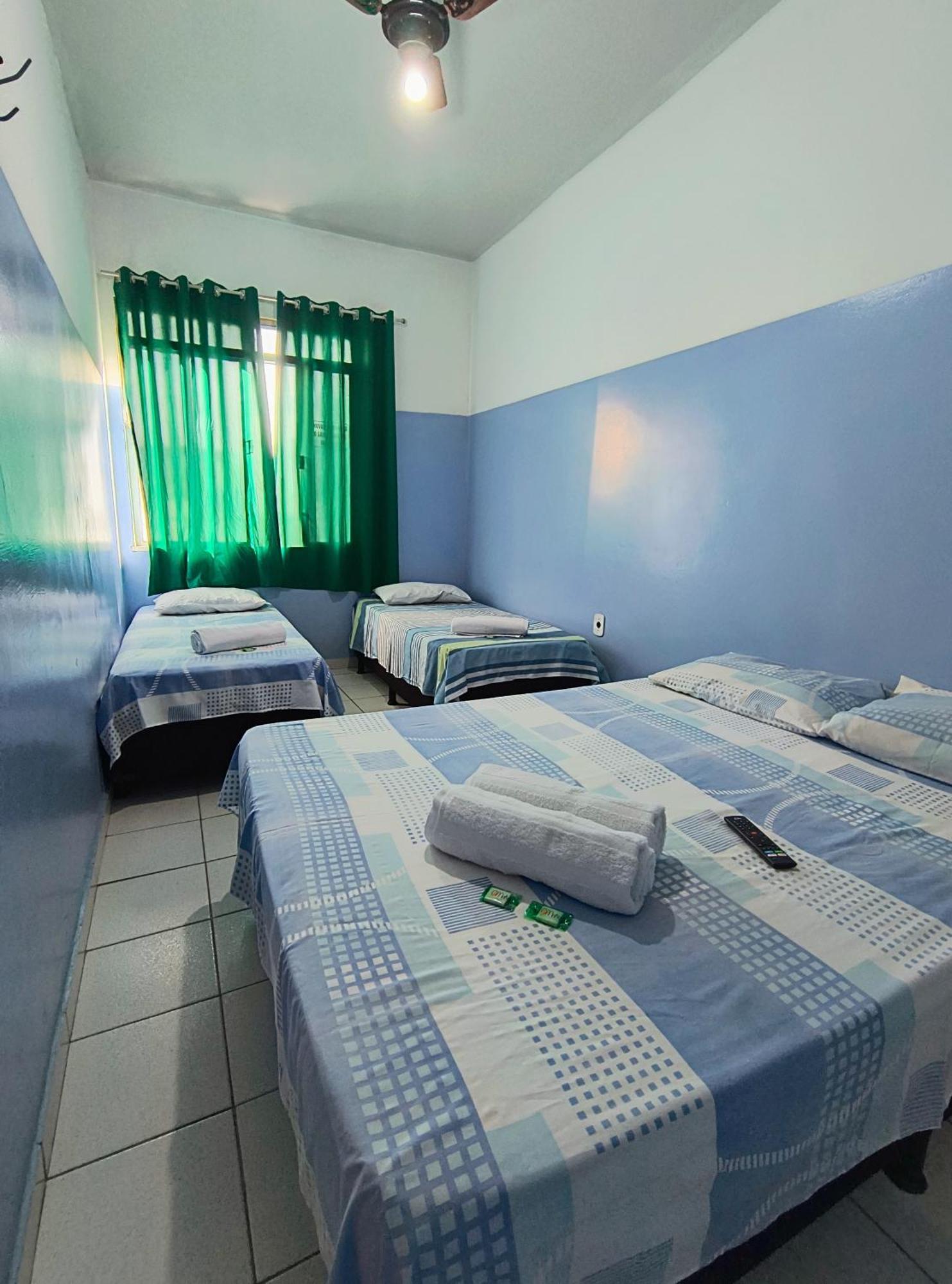 Hotel Santa Luz Aparecida  Rum bild